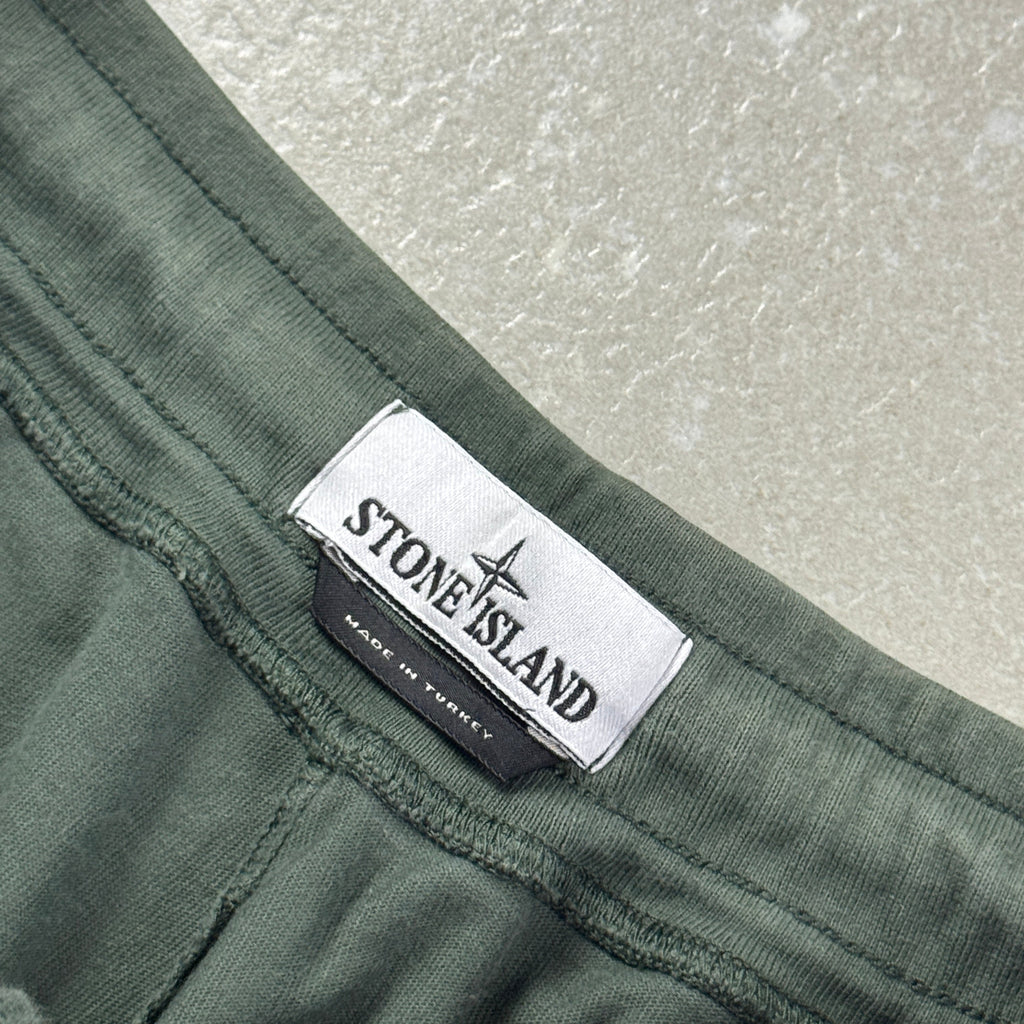 Stone Island Shorts (L)