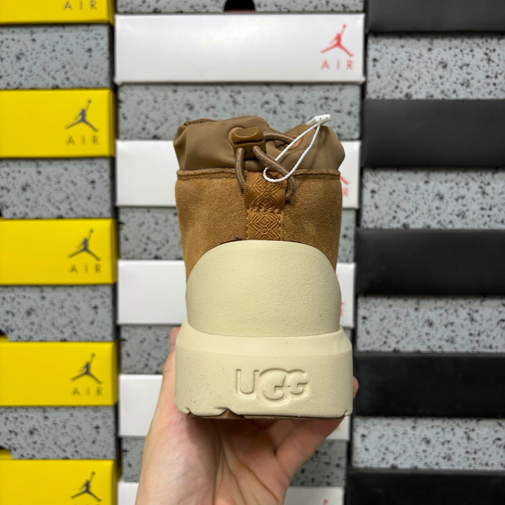 UGG Lace-Up Hiker Chukka Boot – Suede Boot with Knit Collar, Lug Sole & UGG Logo Heel in Tan