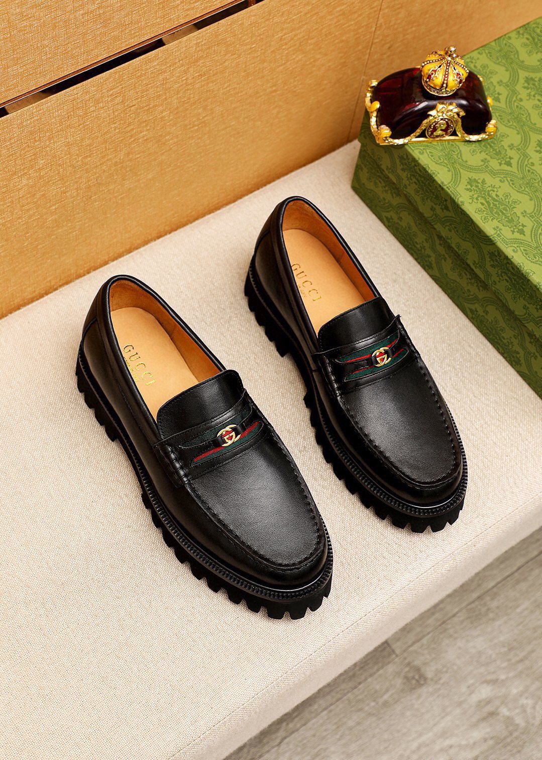 GUCCI Black Web-Accent Loafers