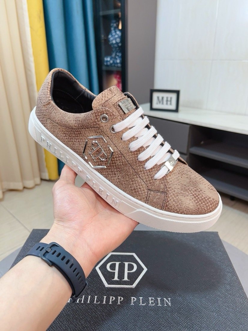 Philipp Plein Textured Low-Top Sneakers
